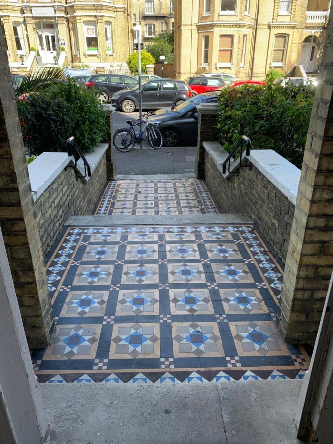 Vibrant Bohemian Seafront Flat Brighton Exterior foto